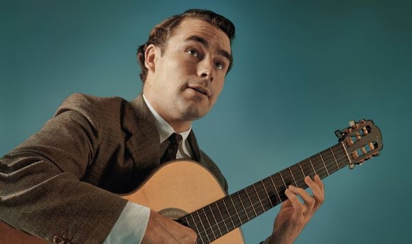 Julian Bream: interpretação musical como obra autoral