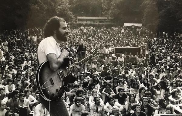 Paulo Bellinati faz panorama de sua trajetória artística em bate papo presencial no Sesc SP