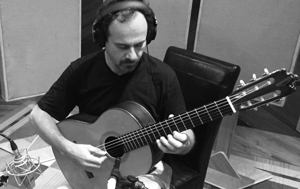 Ten Studies For Multi-textural Improvisation on Unaccompanied Guitar, por Tabajara Belo