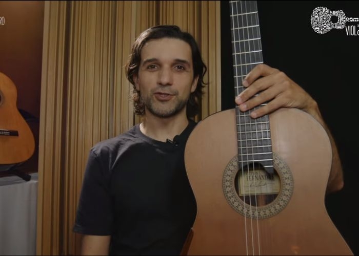 Capa do vídeo As qualidades do Violão Cleyton Fernandes Concert Lattice, segundo Thiago Abdalla - Rifa