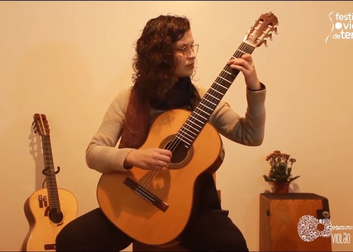 Capa do vídeo Amanda Carpenedo - Parazula (Celso Machado) - Violão Brasileiro