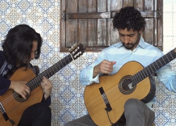 Capa do vídeo Duo Siqueira Lima - Arabesque N.º 1 (Claude Debussy)