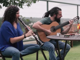 Capa do vídeo Anat Cohen & Trio Brasileiro - Choro Pesado (Dudu Maia & Douglas Lora)