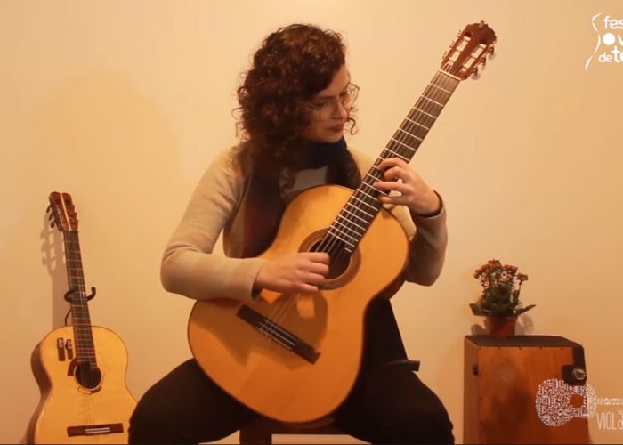 Capa do vídeo Amanda Carpenedo - Mata Verde (Hermeto Pascoal) - Violão Brasileiro