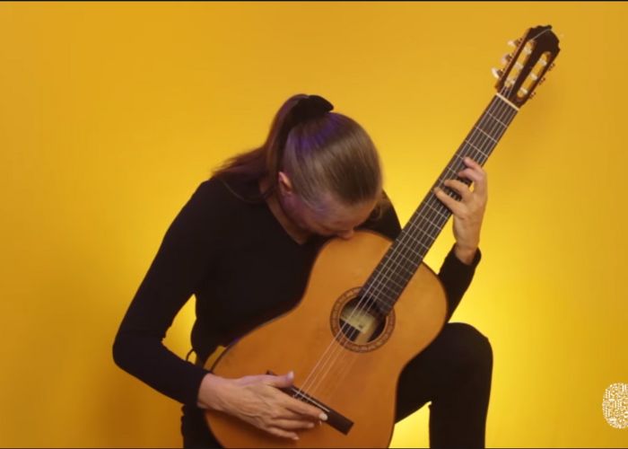 Capa do vídeo Maria Haro - Misa Criolla III. Credo (Ariel Ramirez) - Violão Brasileiro